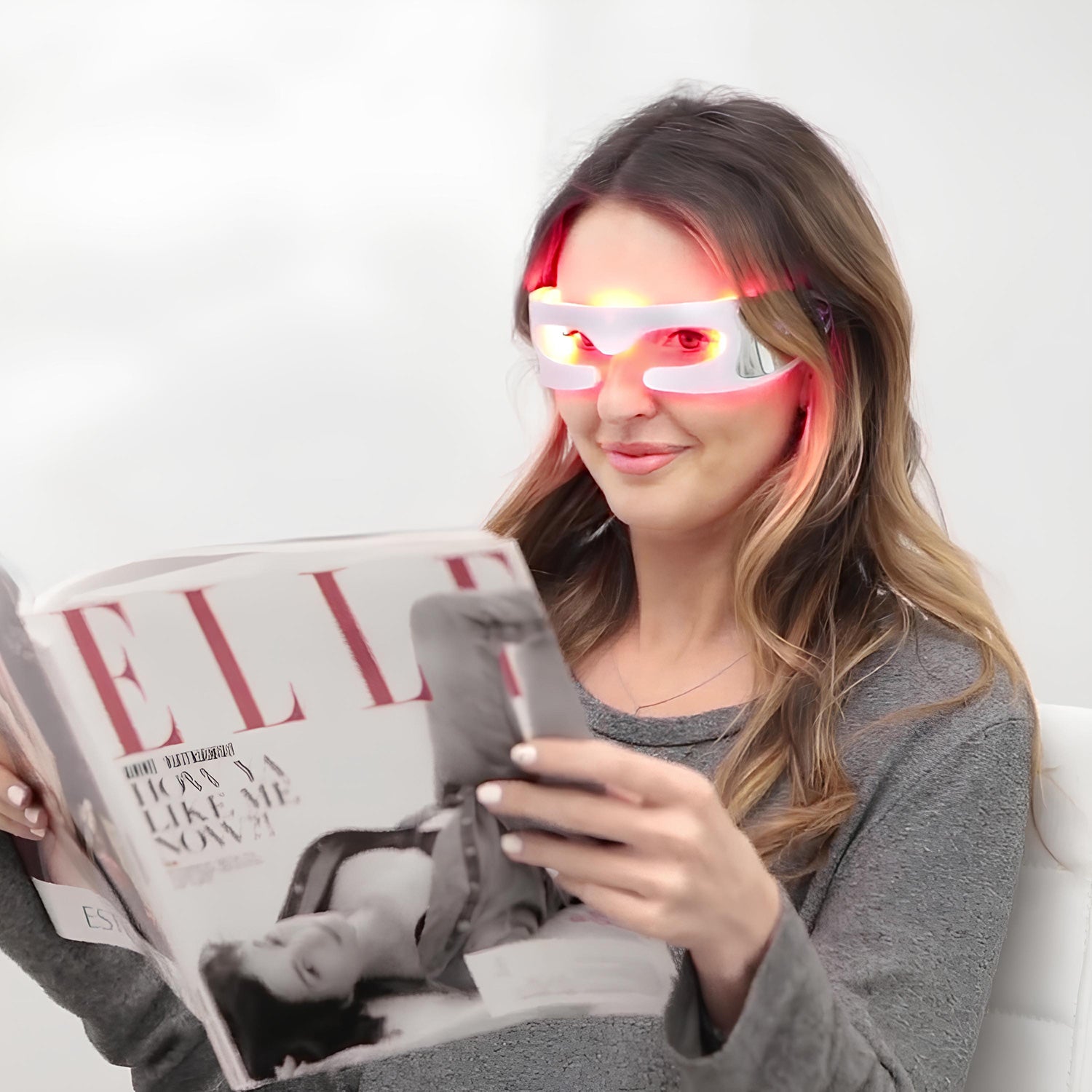 Unlock the secret to younger-looking eyes with our LED glasses. No hands, no hassle - just 3 minutes a day for visibly smoother skin around your eyes.