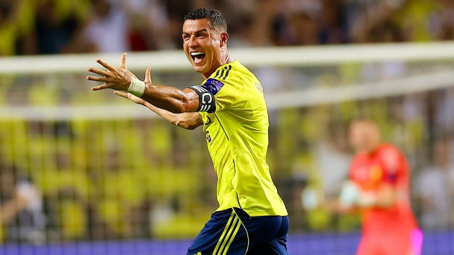 How Cristiano Ronaldo Uses an EMS Muscle Stimulator to Stay Match-Ready