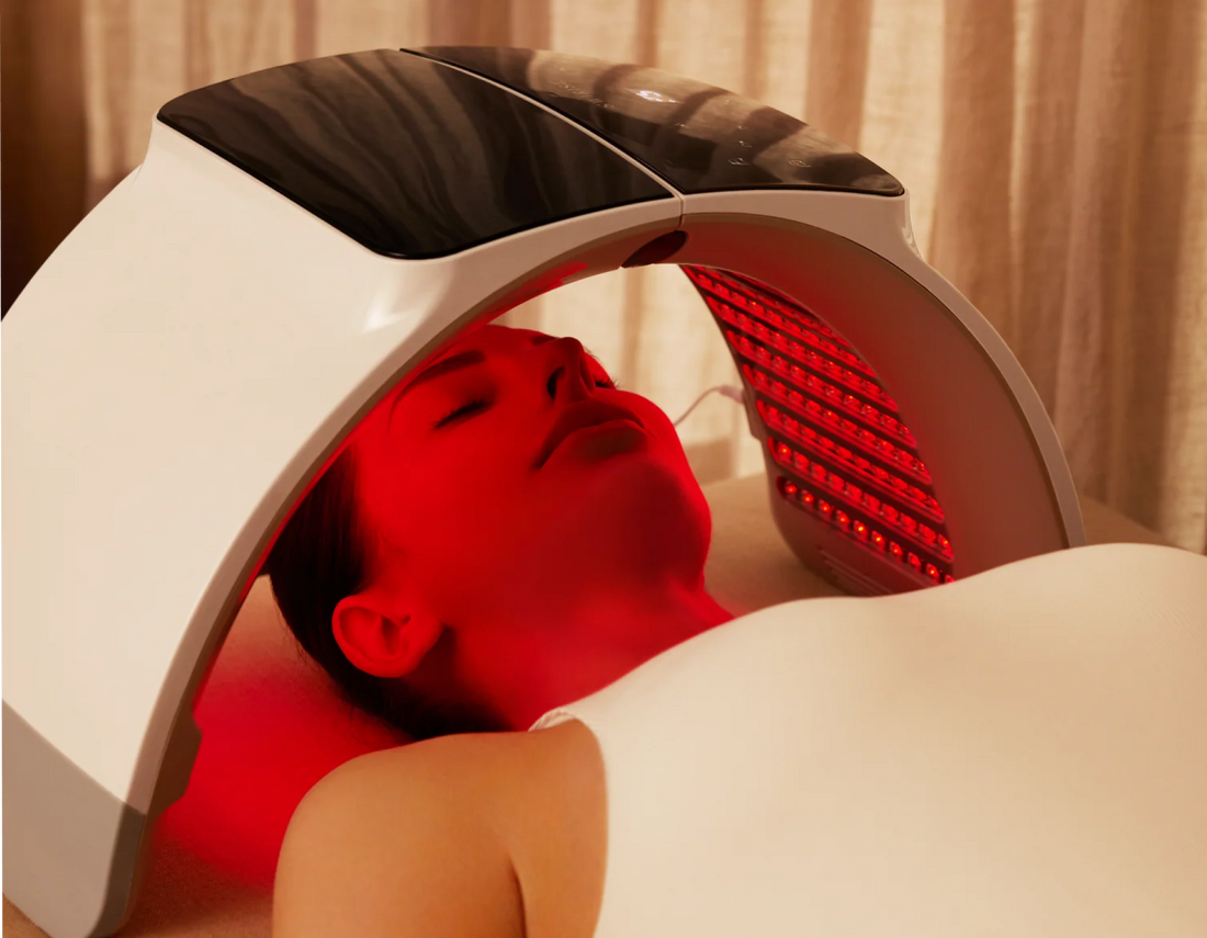 LED Light Therapy Device
